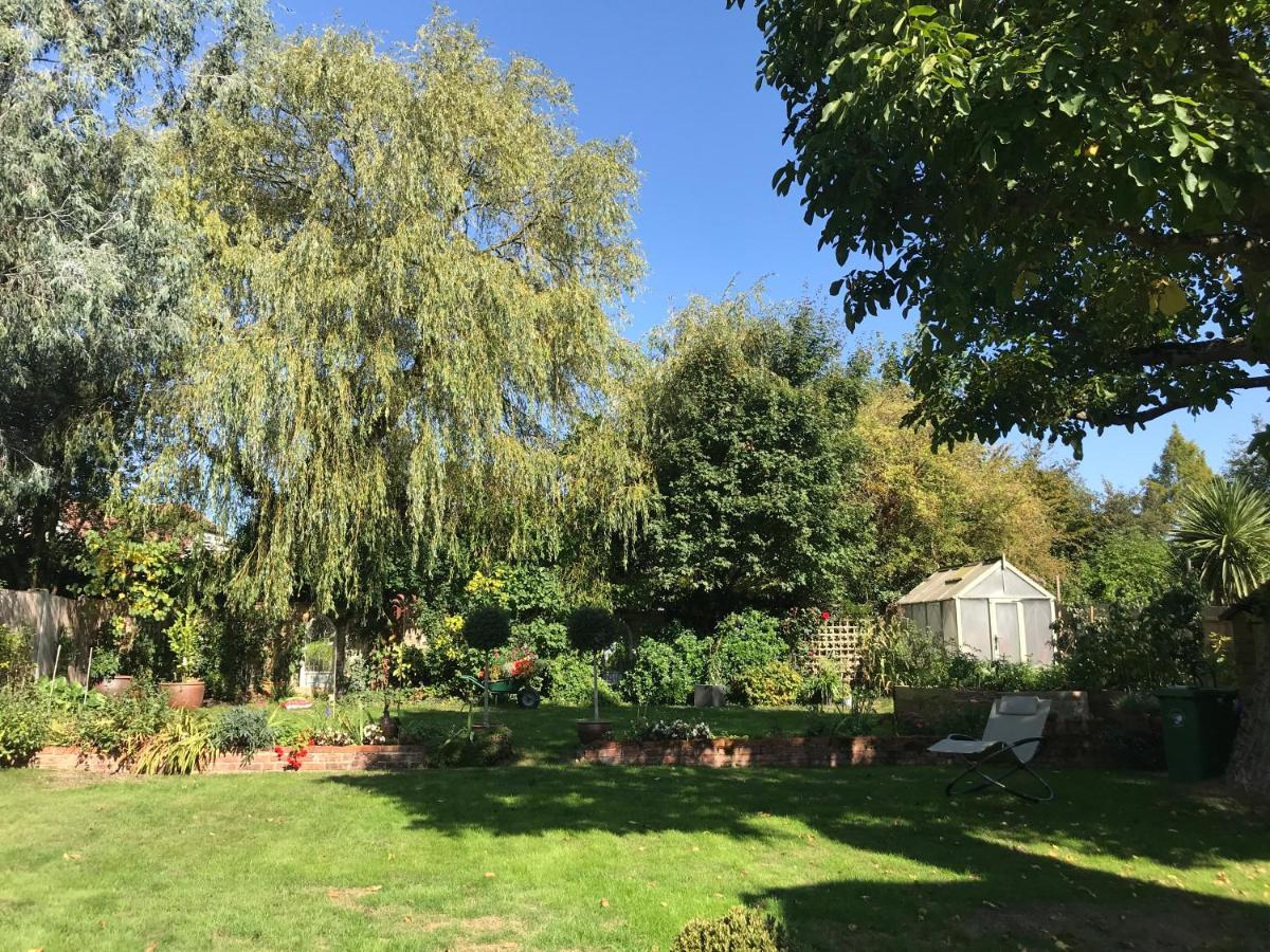 Corner House Luxury Bnb Little Dunmow Exteriér fotografie